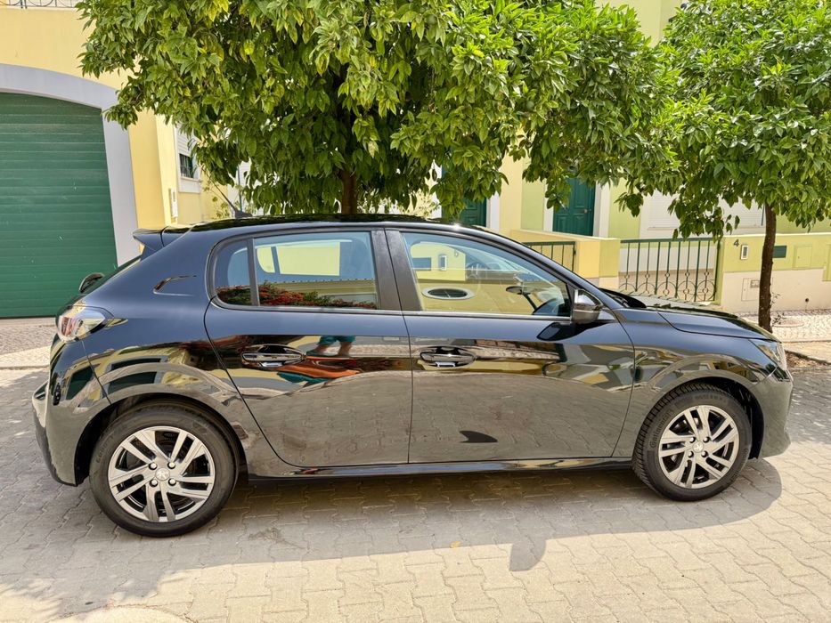 Peugeot 208 — fotografia 7