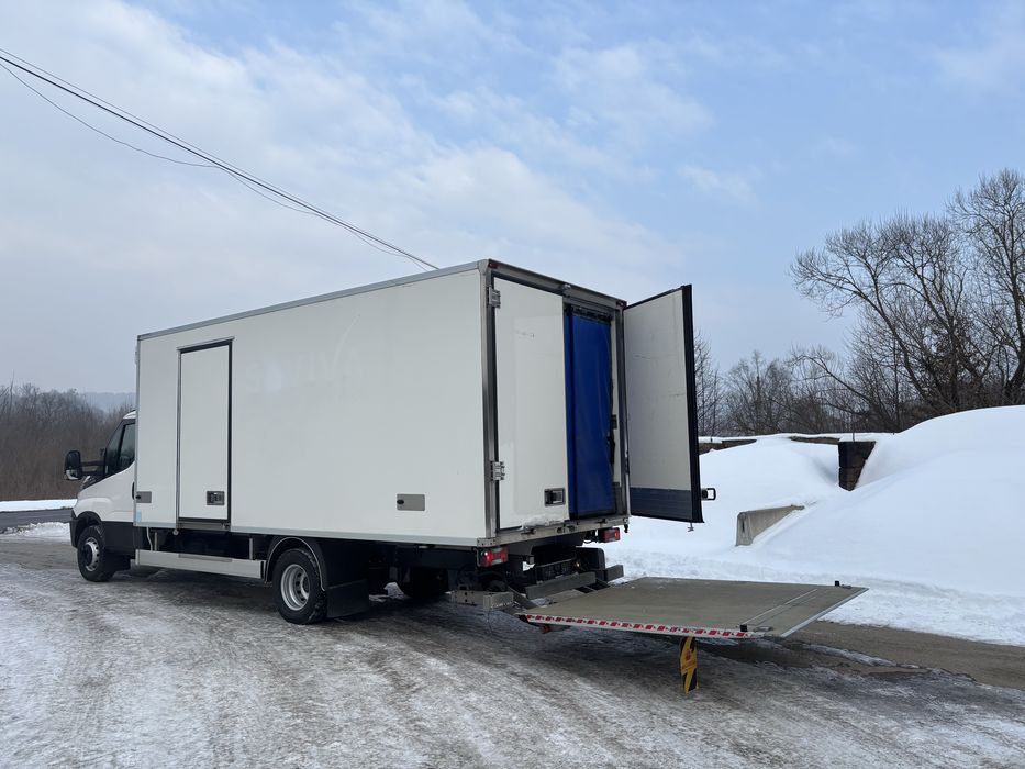 Iveco daily 70C18 chłodnia izoterma winda