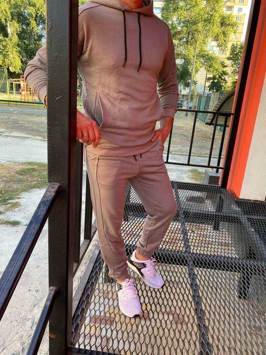 Демісезонний спортивний чоловічий костюм Pride