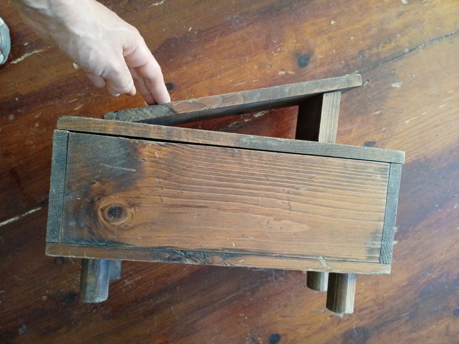 caixa engraxar sapatos de madeira