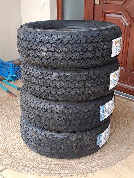 NOWE 16 Opony 215/65/16 c Renault Trafic MASTER Opel vivaro