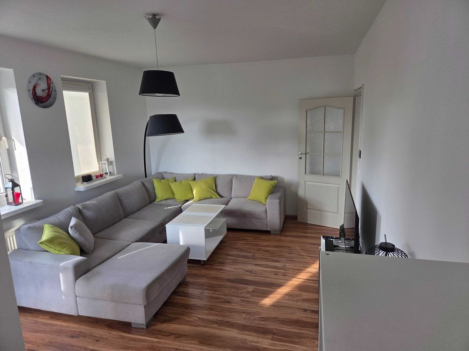 Duża kawalerka 36m² z osobną kuchnią, balkonem i klimatyzacją - Sielawy 4 Naramowice - bezposrednio