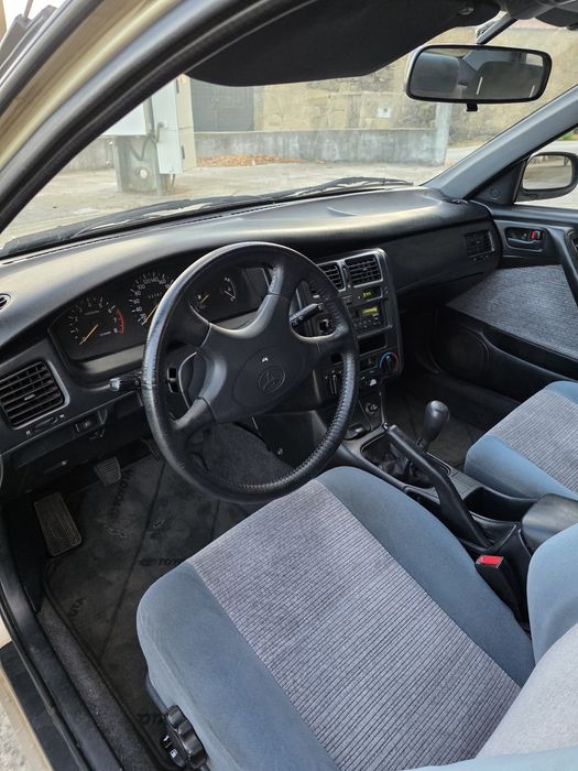 Toyota Carina E 1.6i
