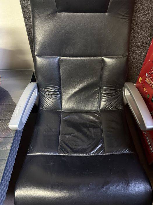 Fotel gamingowy z głośnikami x-rocker