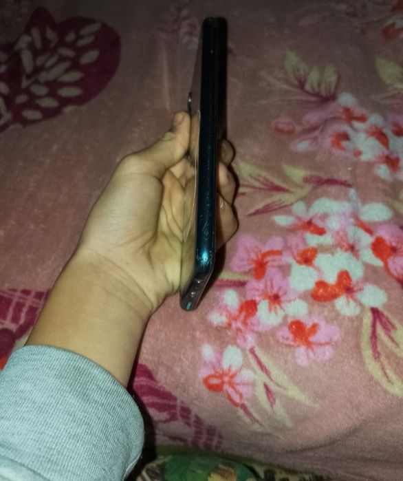 Самсунг гелекси А04