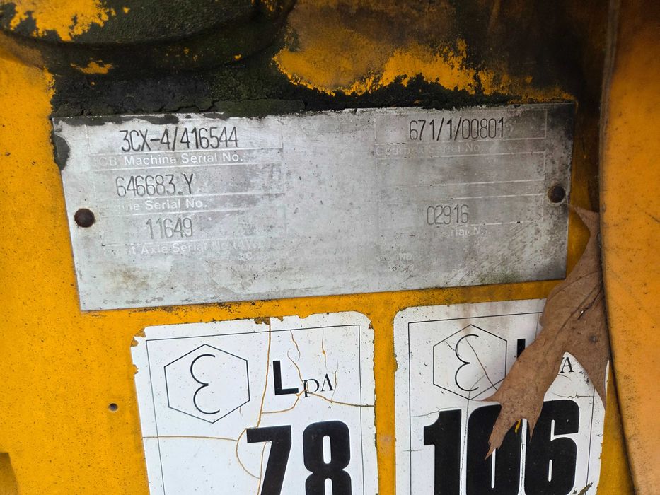 Koparka ładowarka JCB 3CX