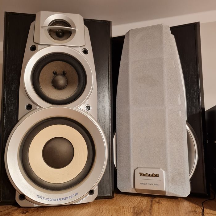 Wieża stereo Technics SH-EH 570.     120 Watt