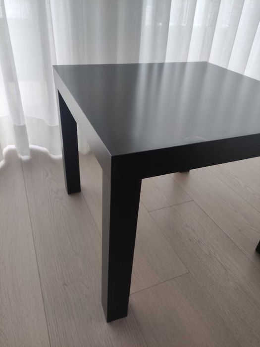Mesa de apoio IKEA LACK preta