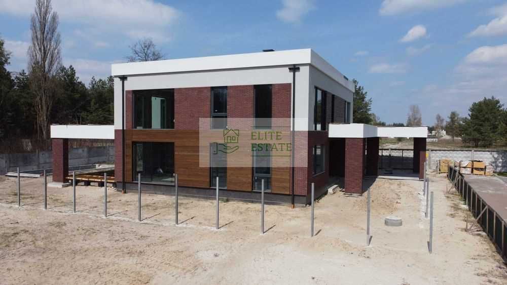 Продаж сучасного будинку 300 м² + 39 соток в сосновому лісі