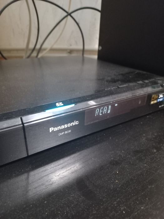 Блю рей програвач  па Панасоник     ВД 30