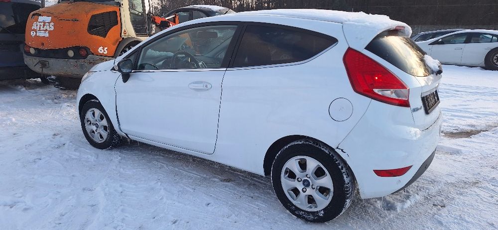 Ford Fiesta lift mk7 caly na części