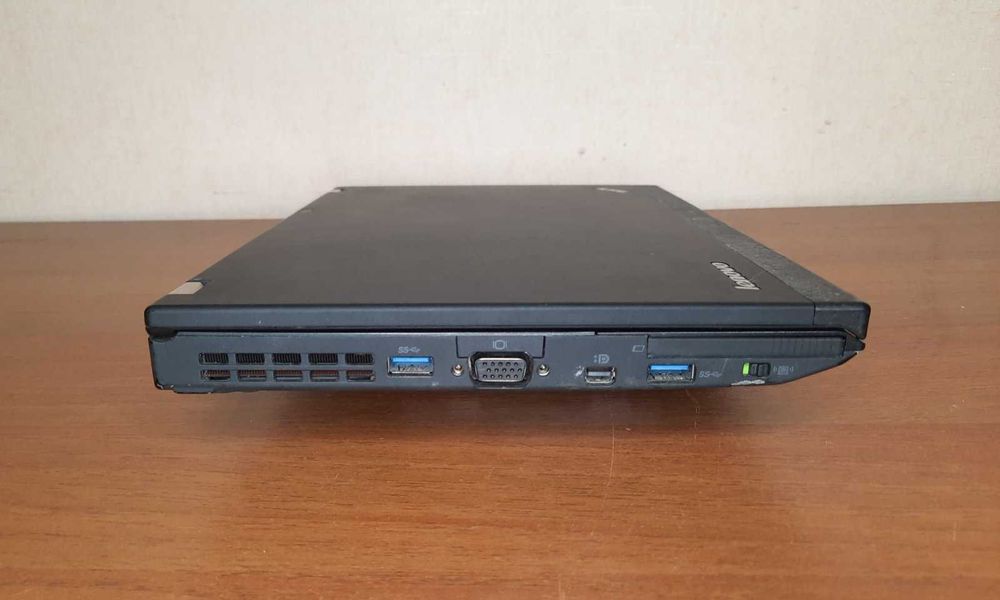 Ноутбук  Lenovo ThinkPad X230*/ і5-3320/ 4 Gb/ 320 Gb.