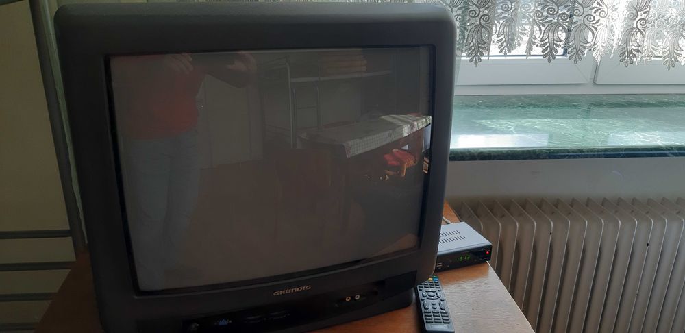 Telewizor  GRUNDIG - 21cali
