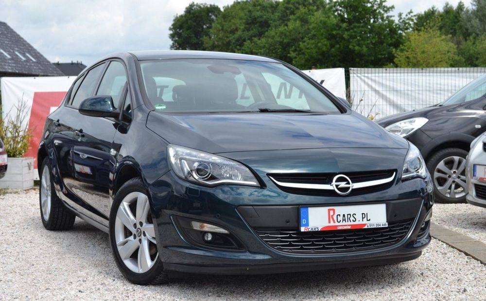 Opel Astra Skrzynia automatyczna - Bogate wyposażenie - Niski przebieg