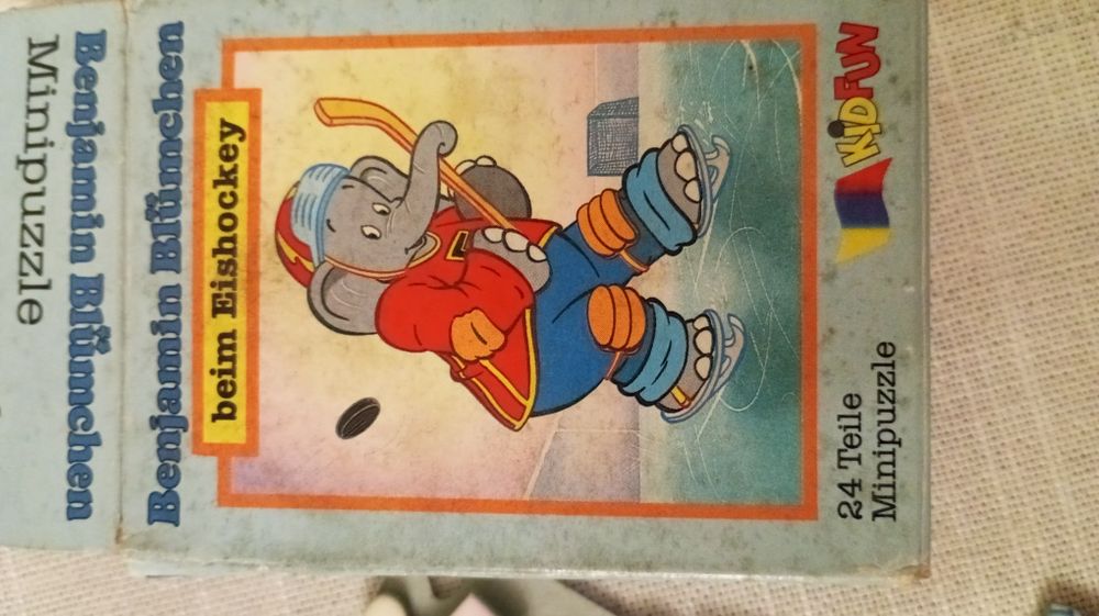 Słoń Benjamin Blumchen - małe puzzle 1991 rok