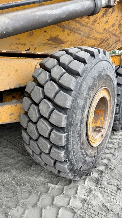 Wozidło Volvo A35E - Nowe Opony!!