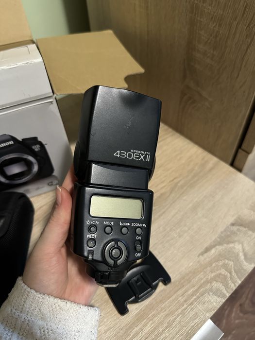 Спалах Canon speedlite 430EX II