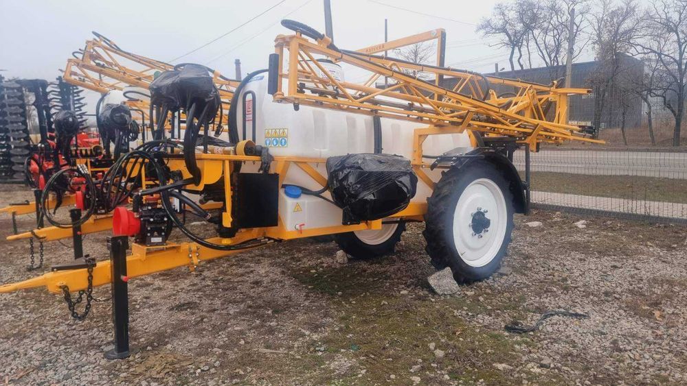 Обприскувач Одісей 2000-18 м