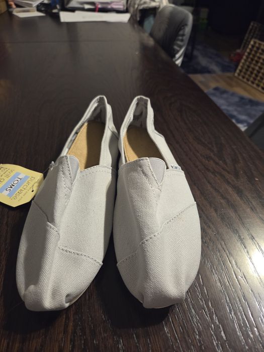 szare espadryle damskie, klasyczny model TOMS