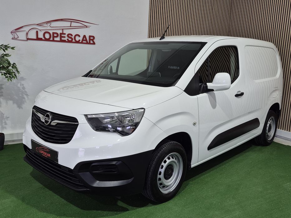 Opel Combo - 3 LUG - NACIONAL | GARANTIA | 2020