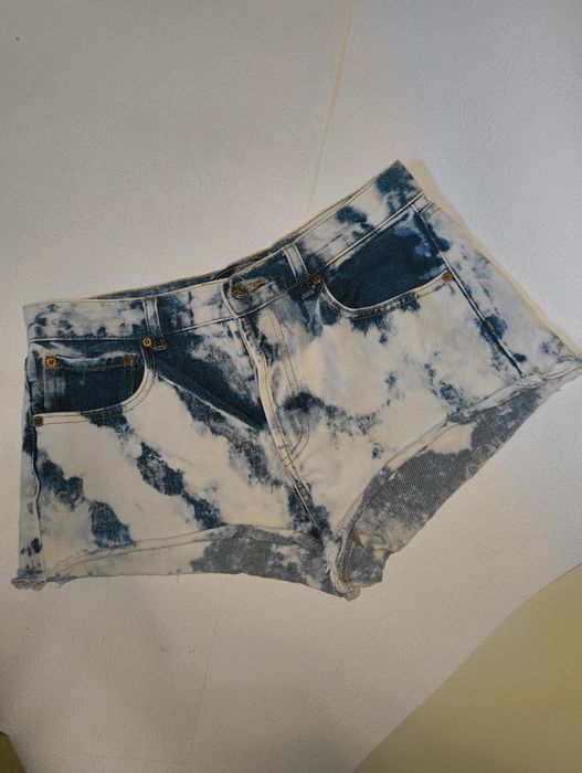 Шорти жіночі короткі