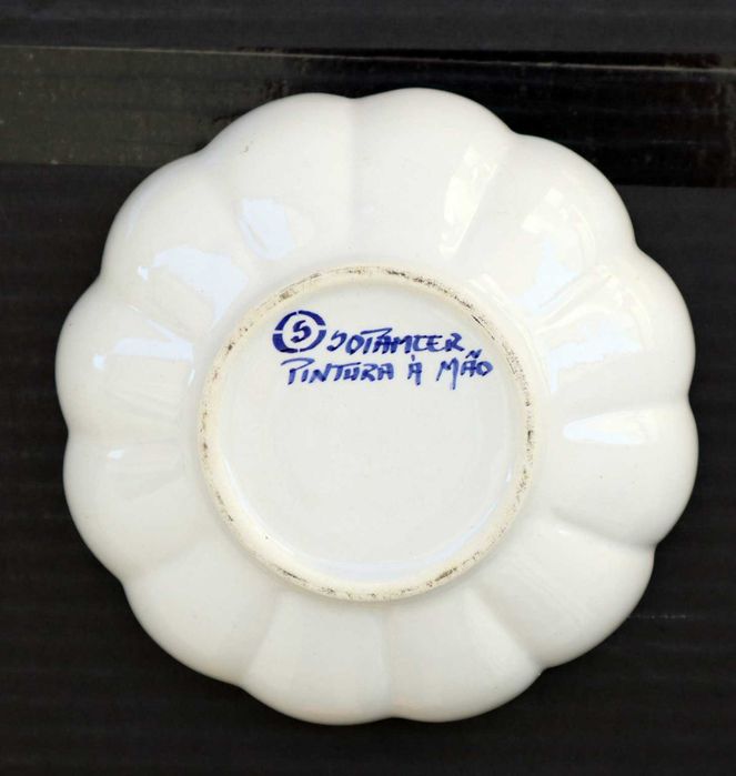 Taça emblema decorativo louça pintado mão de Lourosa