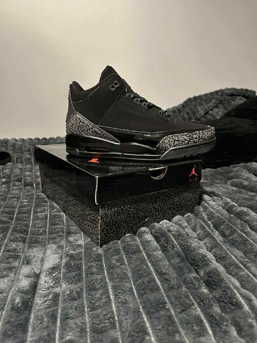 Jordan 3 Retro Black Cat