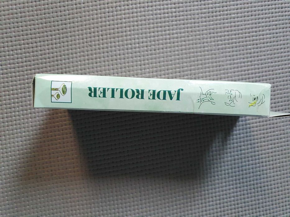 Jadeitowy roller do masażu