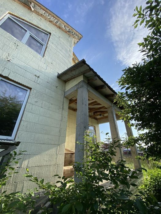 Продам будинок 2-поверхи, утеплений 110 м² з ділянкою 5 соток, Буча, вул. Волошкова 48 - More