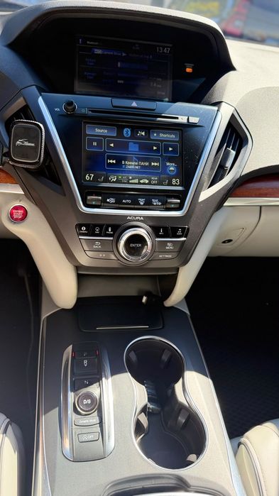 Терміново продам Acura MDX на максимальній комплектації