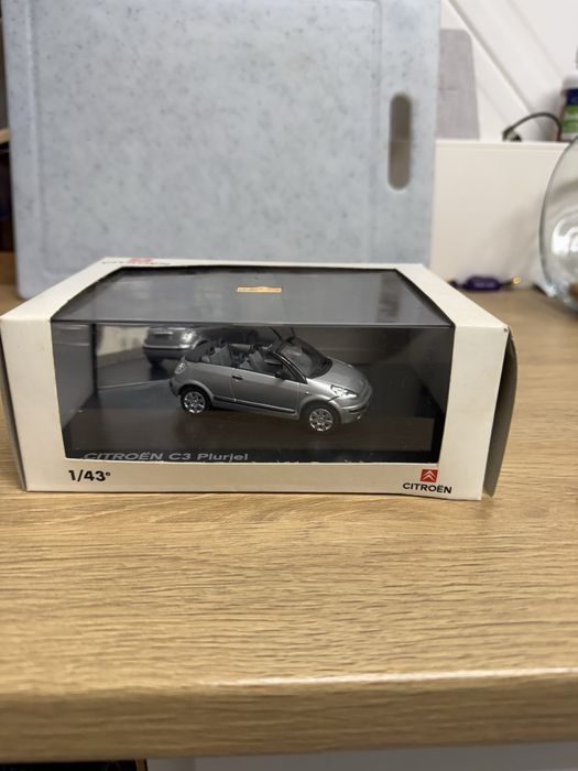 Vendo miniaturas 1/43