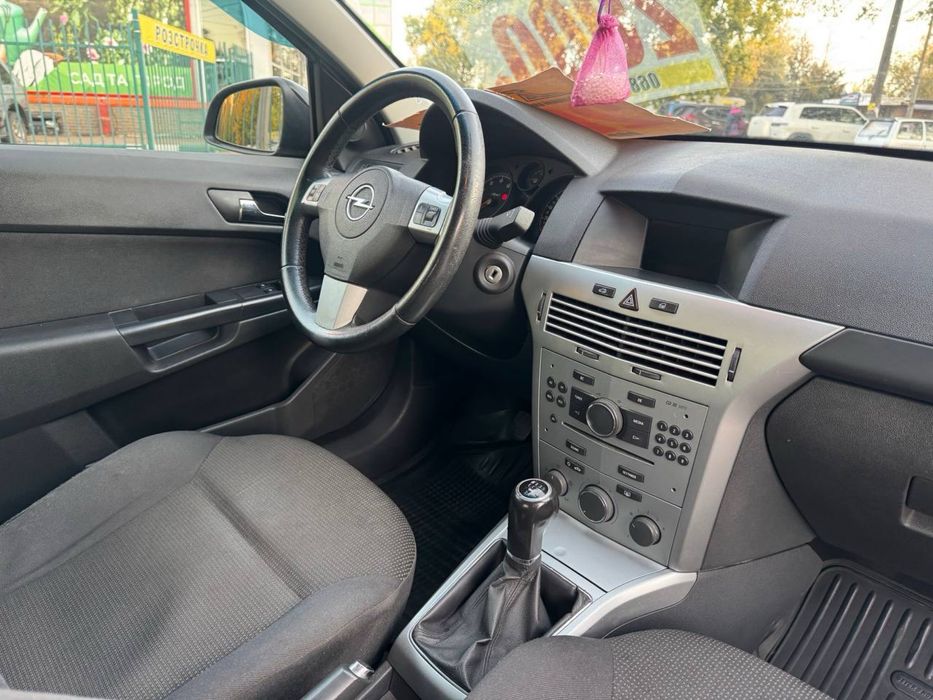 Opel Astra (без першого внеску)Твоє Авто Кривий Ріг