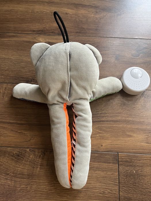 Szumiący sensoryczny miś Whisbear