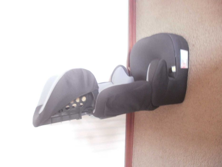 Cadeira auto 15 kg a 36 kg