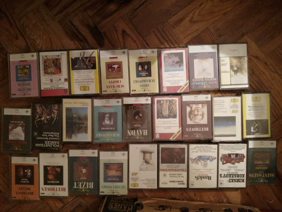 5 Cassetes audio Amália cada5Eou5-20E-19-C.Classicas 3Eou19-40EDesde2E