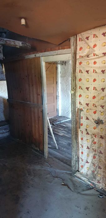 Casa de Habitação, p/ restaurar, Barbadães Baixo, Vila Pouca de Aguiar