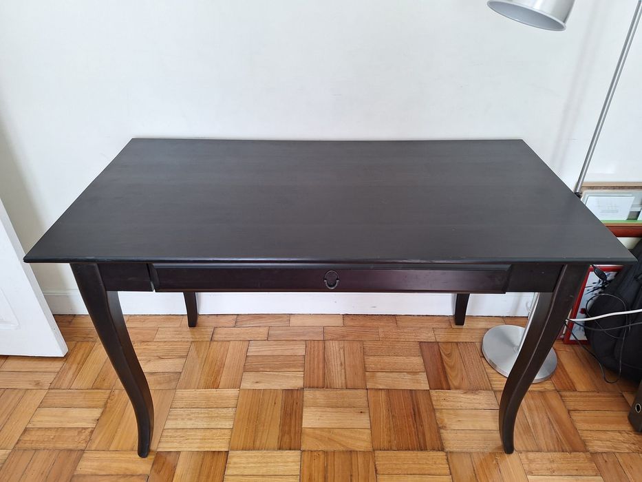 Secretary Desk in Good Condition64398283294338122