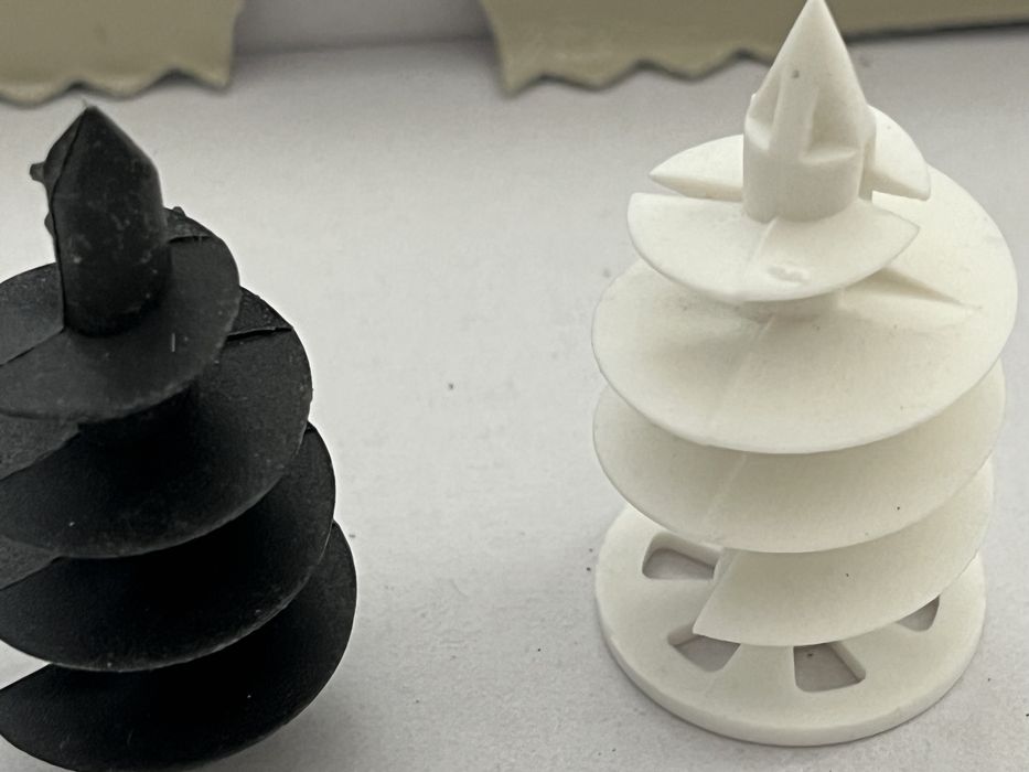 Kolki slimaki do montazu w izolacji Aras Plastil ok 280 szt