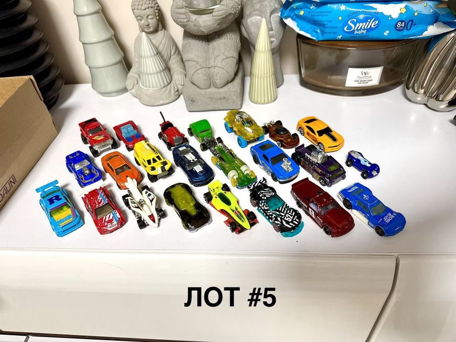Hot wheels машинки дешево - розпродаж