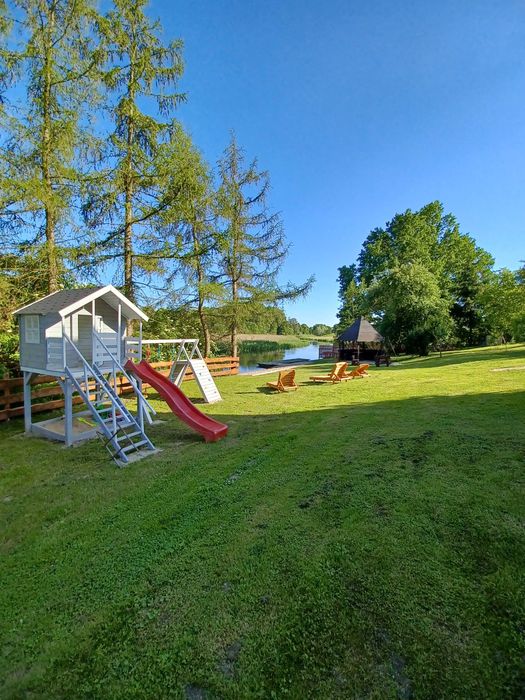 Domki ,, Zakątek nad rzeką"