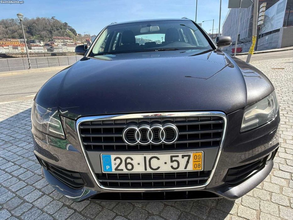 Audi A4 2.0 Sport - 09