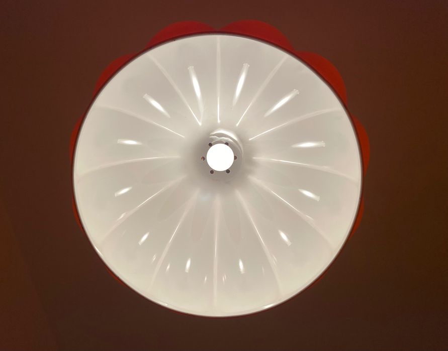 Candeeiro laranja e vermelho de teto ou suspensão design italiano