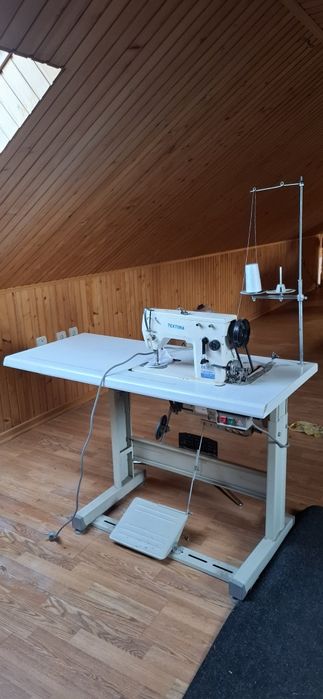 Промислове швейна обладнання