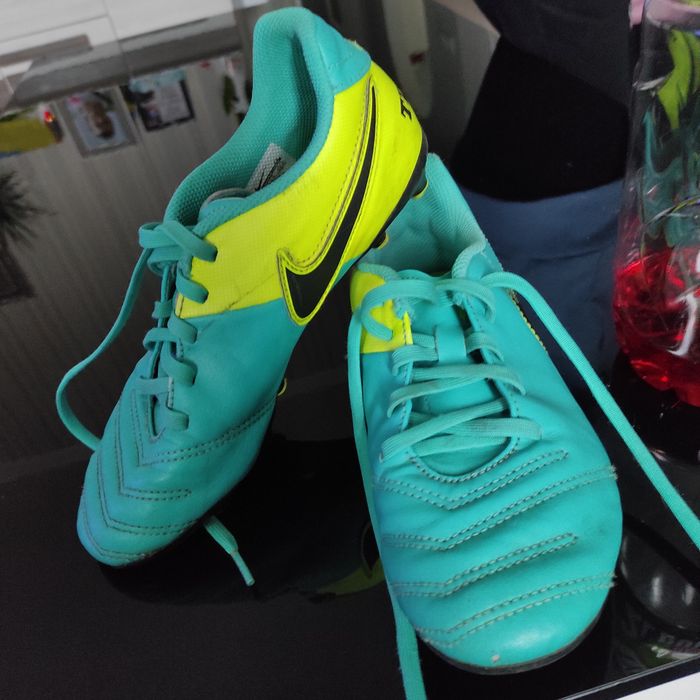 Korki 36.5 długość wkładki 23.5 cm.