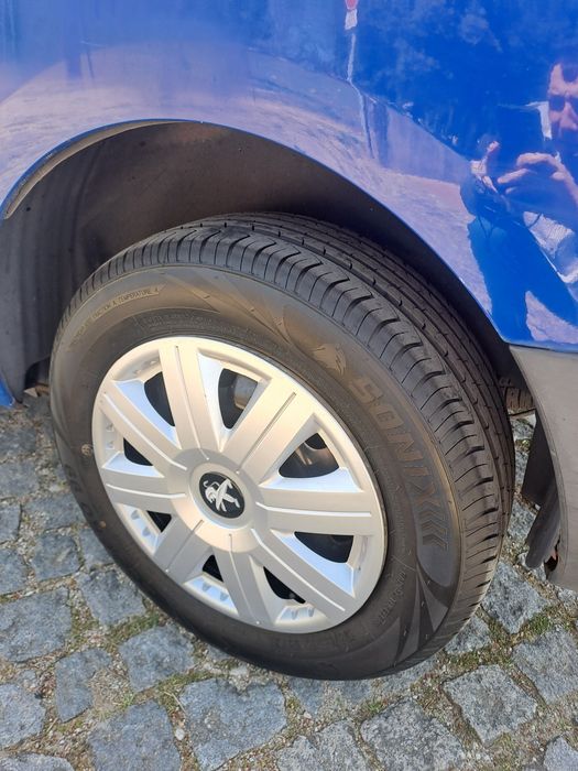 Peugeot Partner B9 2013