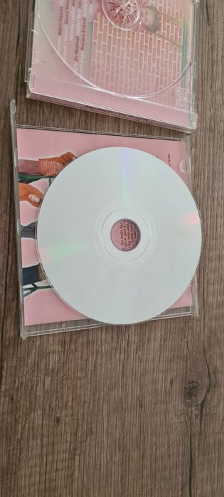 Dwie płyty cd arka Noego stan bdb hologram