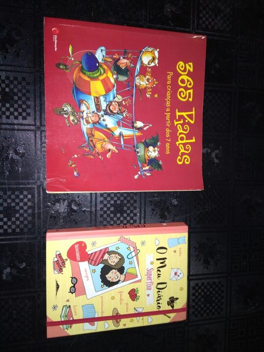 Livros de Histórias, Fábulas, Bíblias e Dicionário Português/Inglês