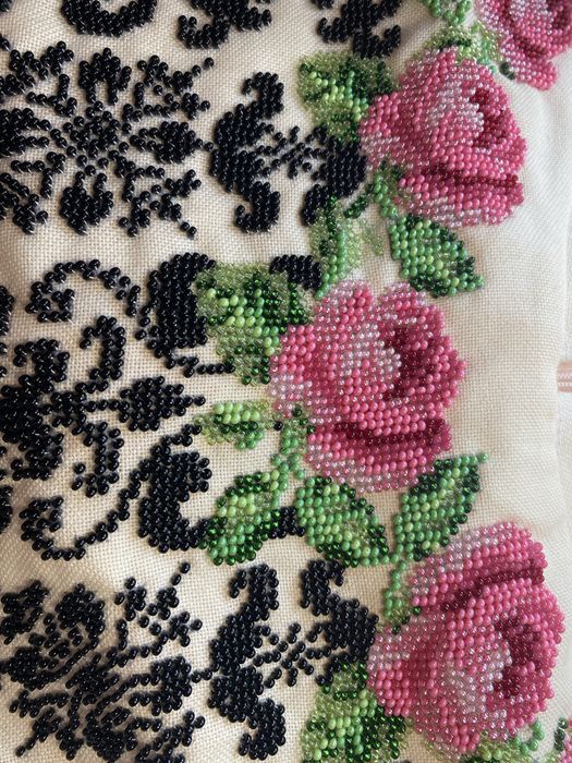 Вишите бісером плаття