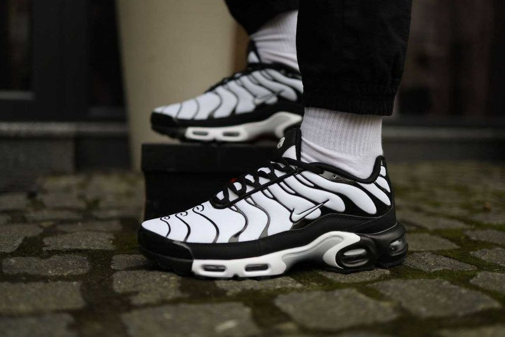 2цвета! 40-46р Nike Air Max TN Plus white кроссовки топ качество