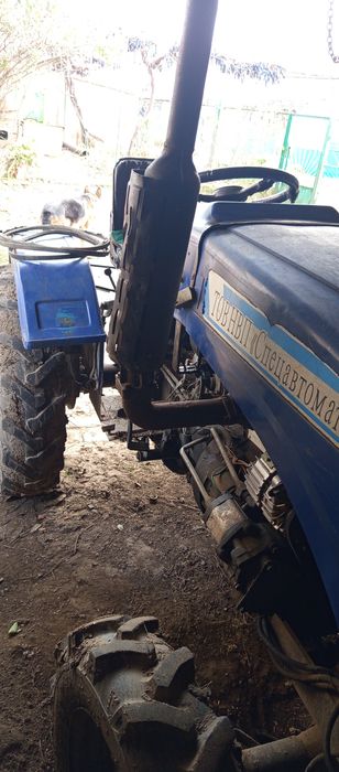 Продам два трактори